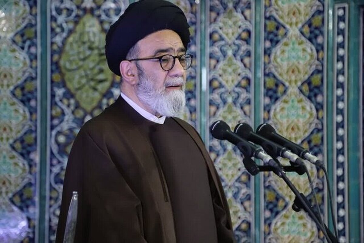 امام جمعه تبریز:  مگر می‌شود هر روز قیمت خودرو و دلار و طلا بالا برود؟