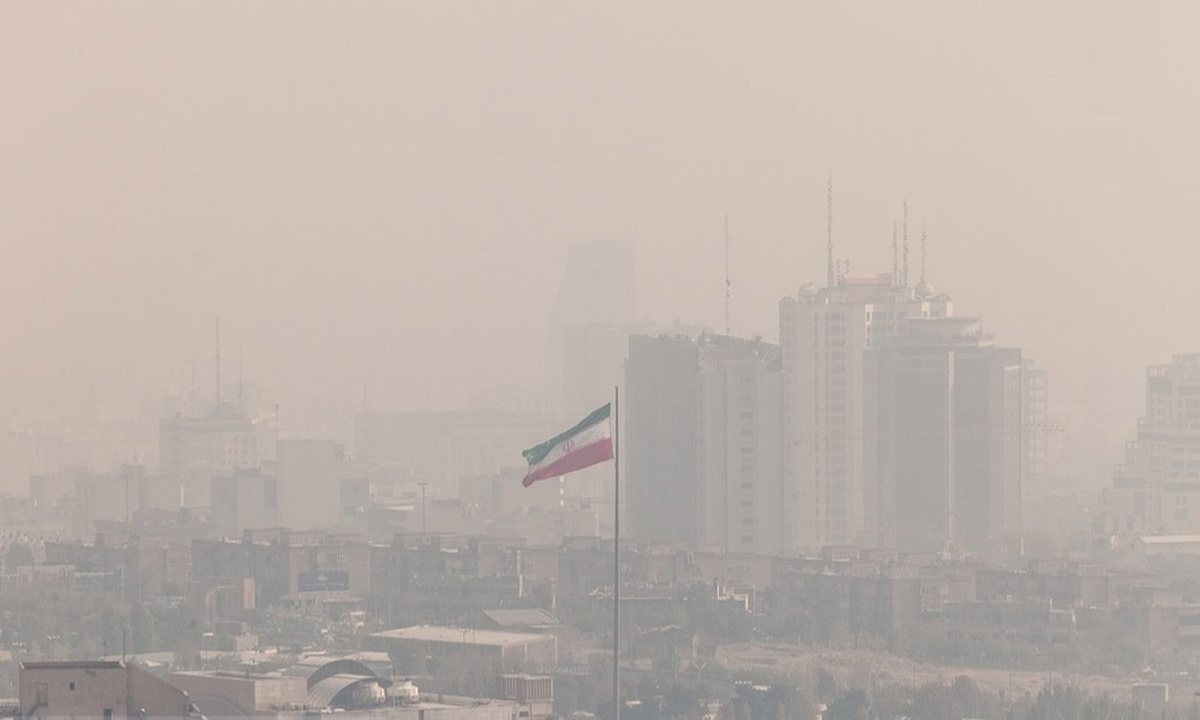 درخواست وزارت بهداشت برای دورکاری کارمندان تهرانی/ سهم تهران از آلودگی هوا ۶۴۰۰ مرگ در سال ۱۴۰۰